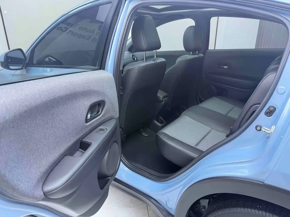 Honda WR-V HondaXR-V 2022 1.5L CVT Obsidian Edition 2022 — thumbnail 5