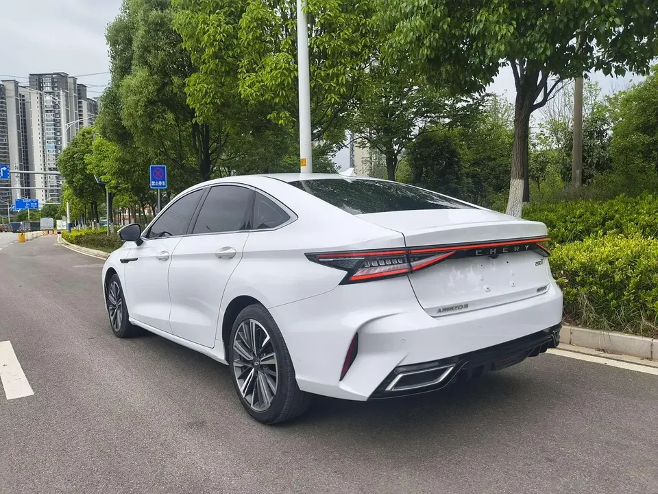 Chery Arrizo 8 Arrizo 8 2024 1.6TGDI DCT Excellence Edition 2024 — thumbnail 2