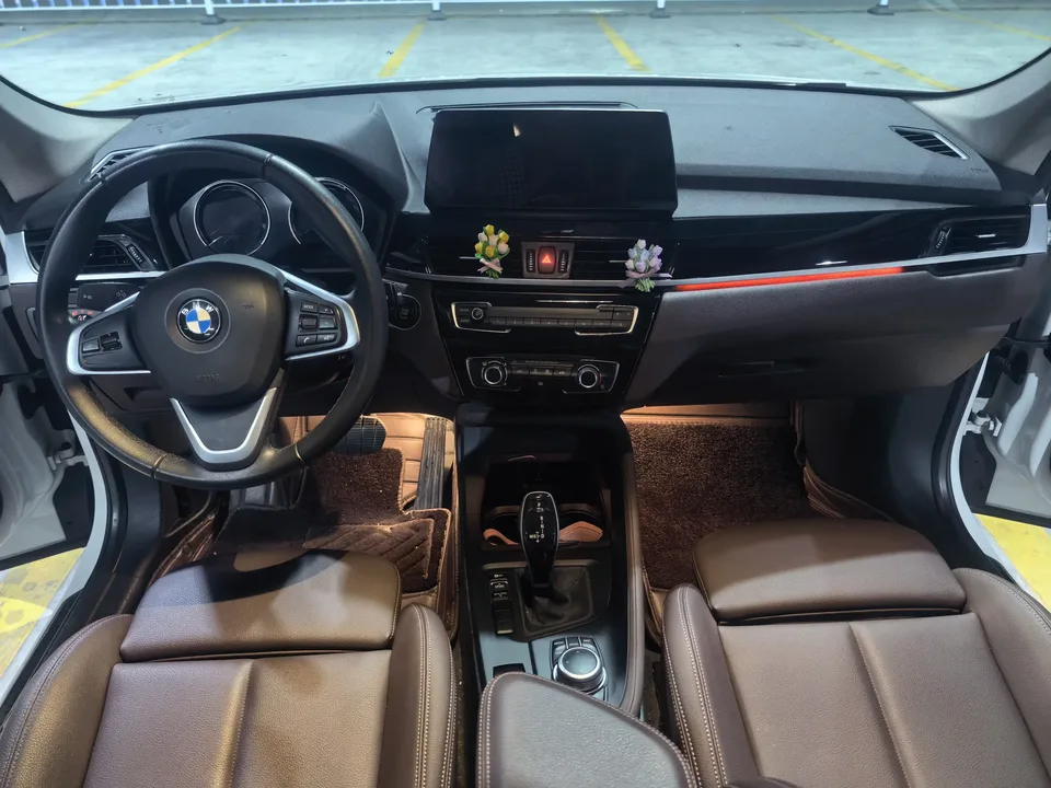 BMW X1 BMW X1 2022 sDrive20Li Fashion 2022 — миниатюра 5