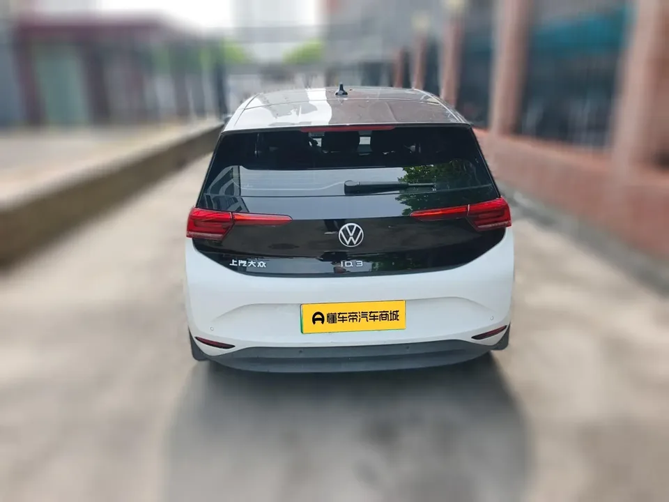 Volkswagen ID.3 Volkswagen ID.3 2024 Outstanding Edition 2024 — thumbnail 2