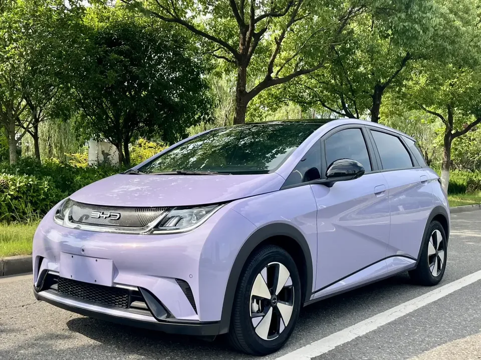 BYD Dolphin dolphin 2023 Fashion version 2023 — photo 1, buy with delivery to Moscow