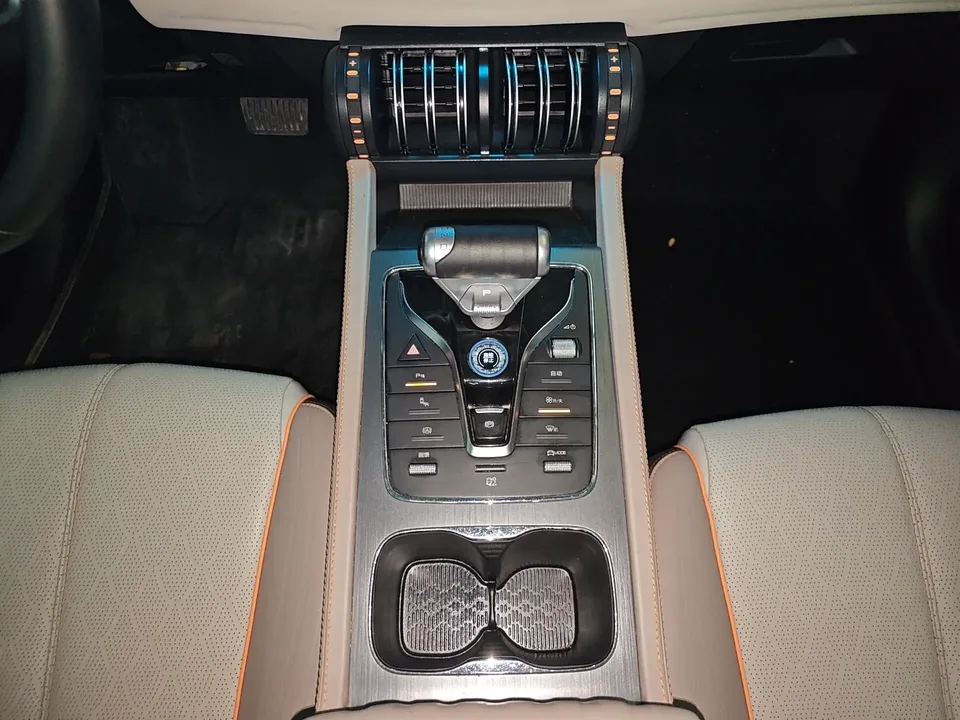 BYD Yuan Plus Yuan PLUS 2024 Honor Edition 510KM Beyond 2024 — миниатюра 4
