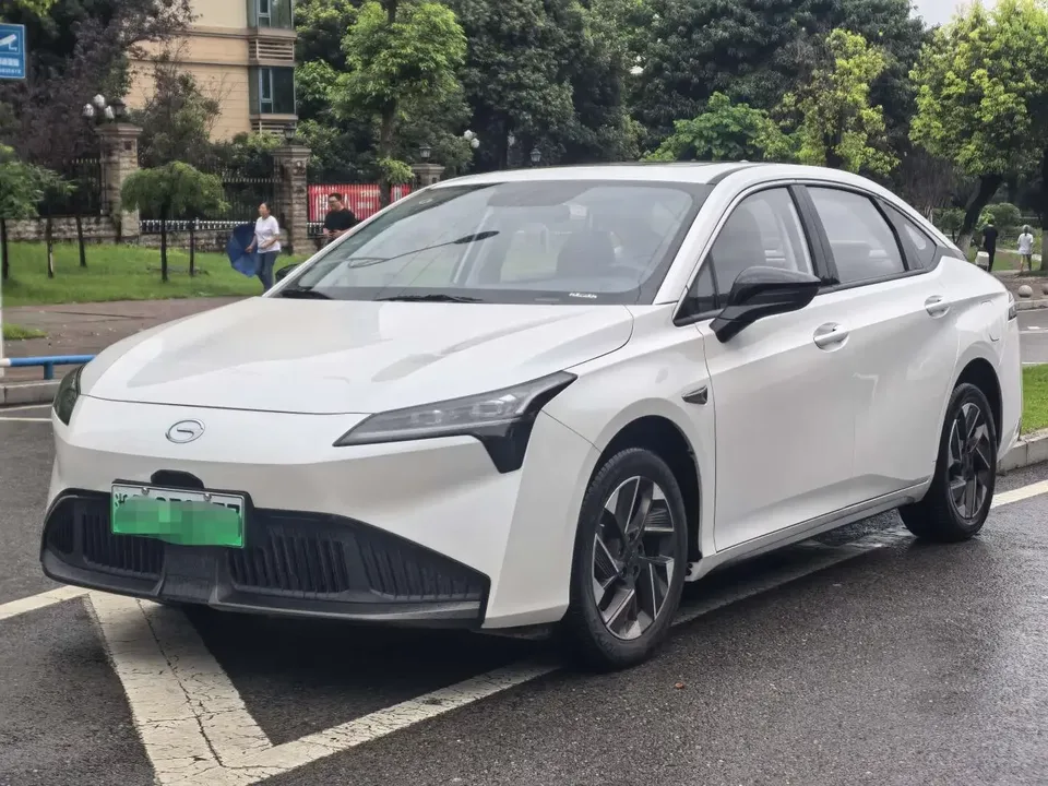 AION S AIONS 2025 Plus Comfort Edition 53.2kWh 2025 — photo 1, buy with delivery to Moscow