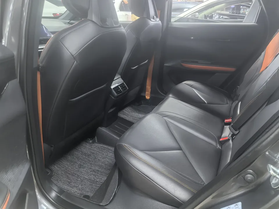 Changan UNI-V Changan UNI-V 2022 1.5T Smart Pilot 2022 — thumbnail 4