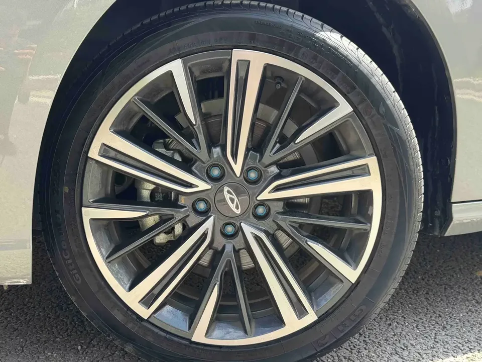 Chery Arrizo 8 Arrizo 8 2025 1.6TGDI DCT 2025 — thumbnail 4