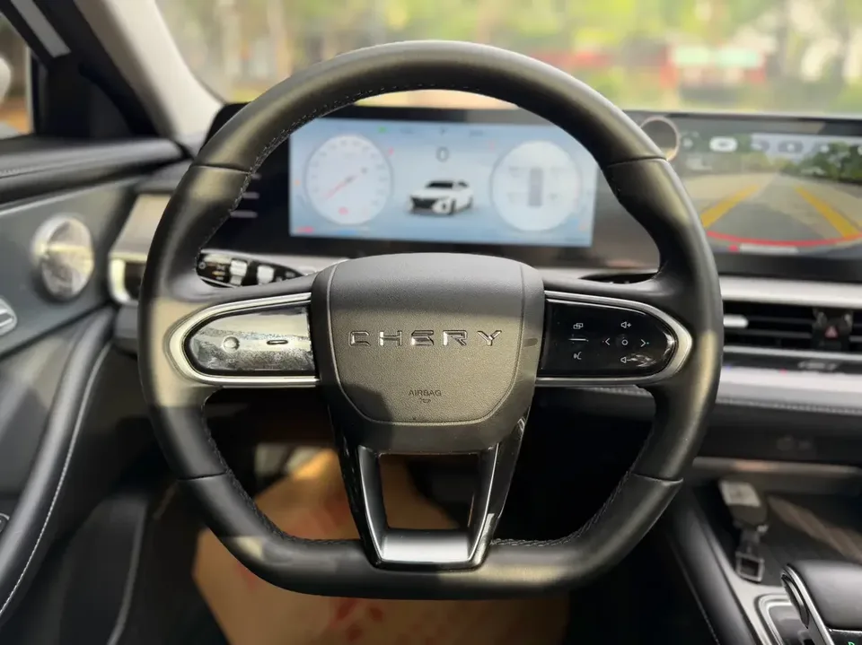 Chery Arrizo 8 Arrizo 8 2025 1.6TGDI DCT Intelligence 2025 — thumbnail 4