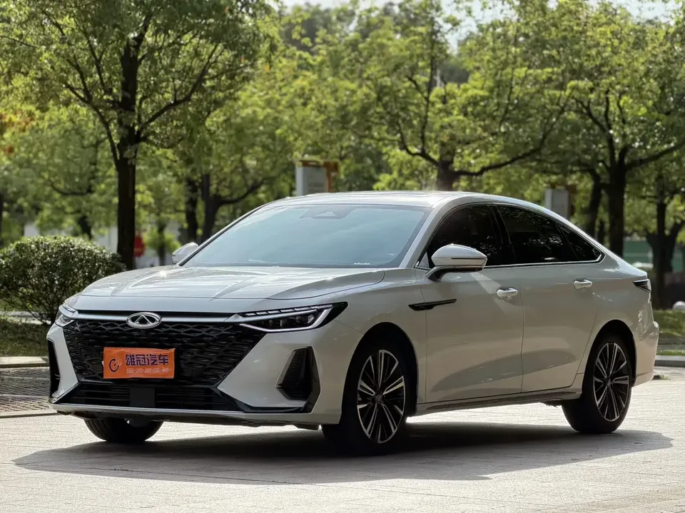 Chery Arrizo 8 Arrizo 8 2025 1.6TGDI DCT Intelligence 2025 — photo 1, buy with delivery to Moscow