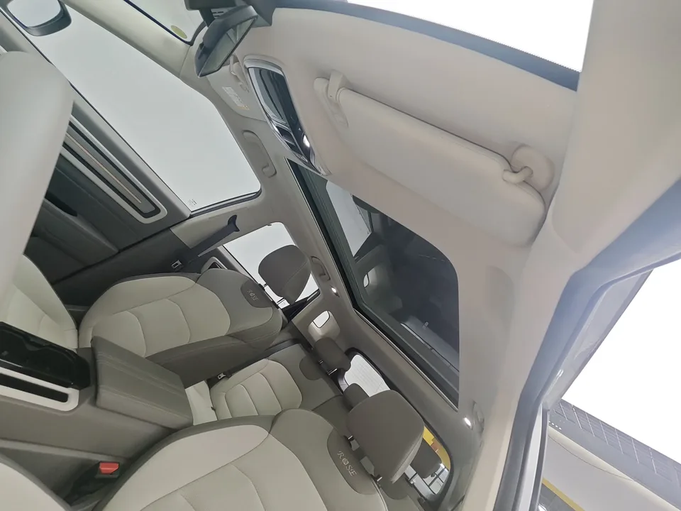 Geely ICON Geely ICON 2026 1.5TD Chocolate Edition 2025 — thumbnail 5