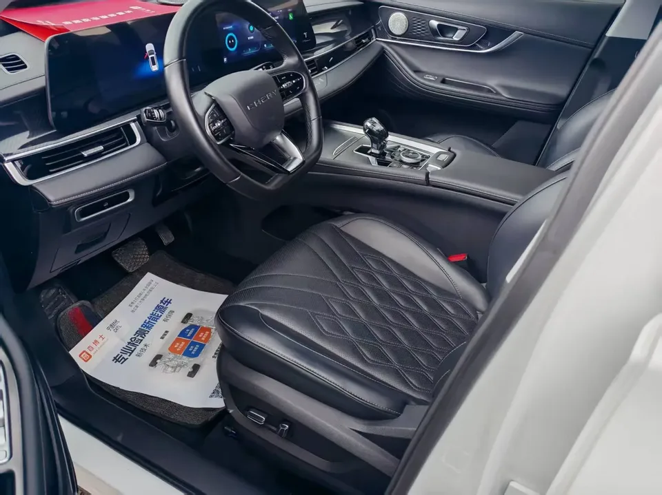 Chery Tiggo 7 Plus Tiggo 7 PLUS 2023 Champion Edition 1.6TGDI DCT Extraordinary 2024 — thumbnail 4