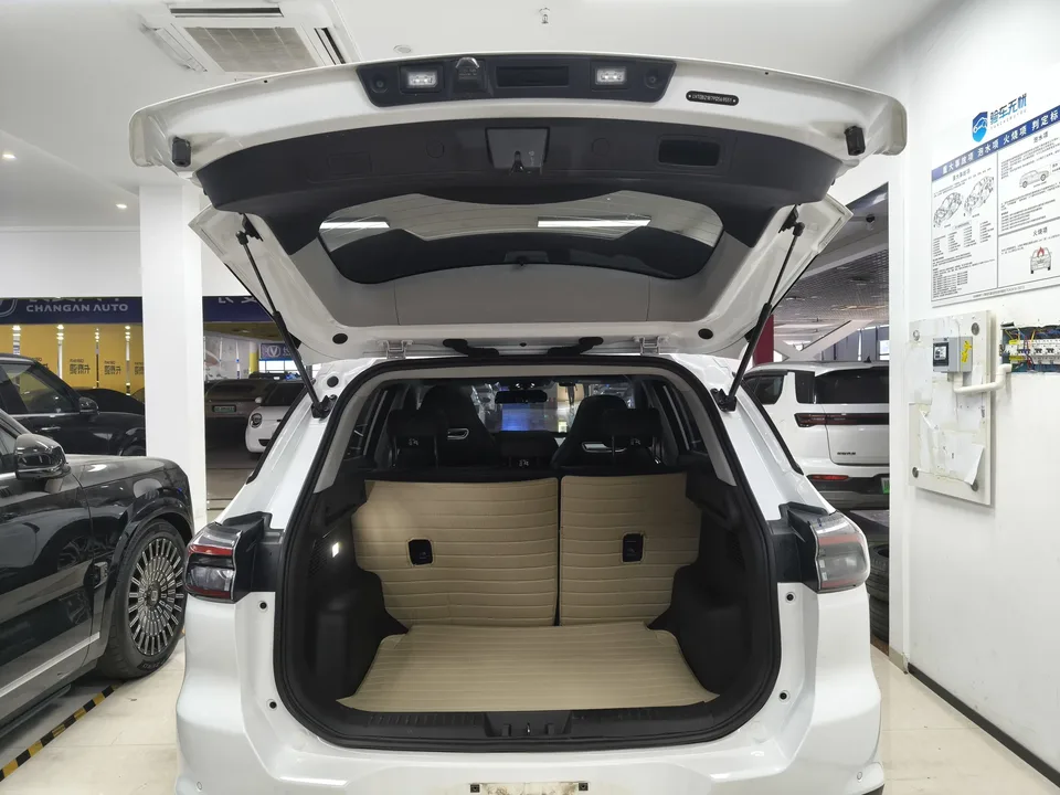 Chery Tiggo 7 Plus Tiggo 7 PLUS 2023 Champion Edition 1.5TCI CVT Luxury 2023 — thumbnail 5
