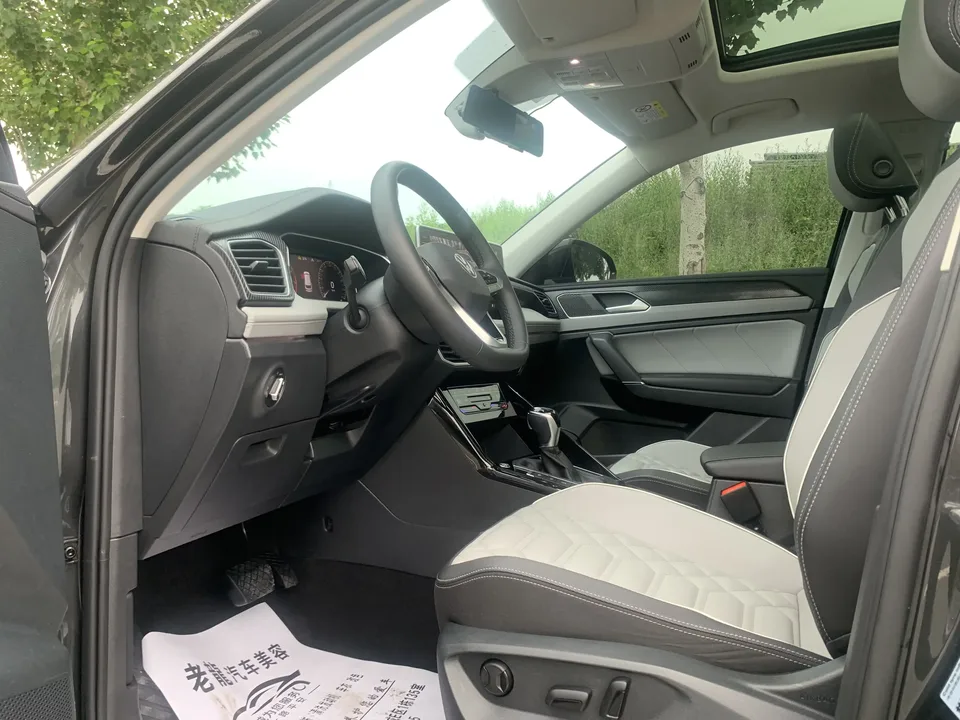 Volkswagen Tayron Tanyue 2023 280TSI 2WD Luxury Plus Advanced Edition 2023 — миниатюра 3