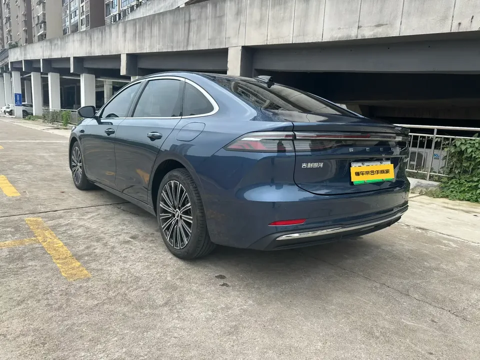 Geely Galaxy A7 EM Galaxy A7 EM 2025 150km Explorer+ 2025 — thumbnail 2