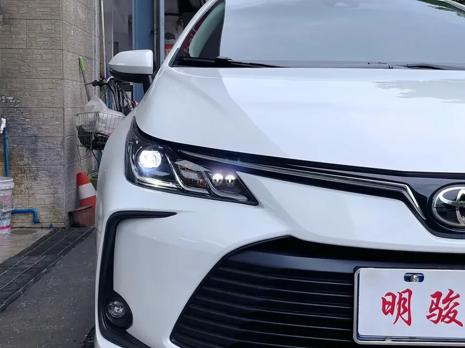 Toyota Corolla Corolla 2024 1.2T S-CVT Pioneer Edition 2024 — миниатюра 3