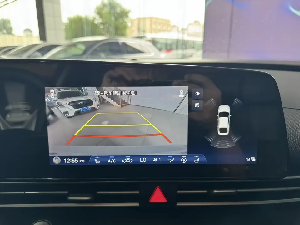 Hyundai Elantra Elantra 2022 1.5L CVT LUX Premium Edition 2023 — thumbnail 5