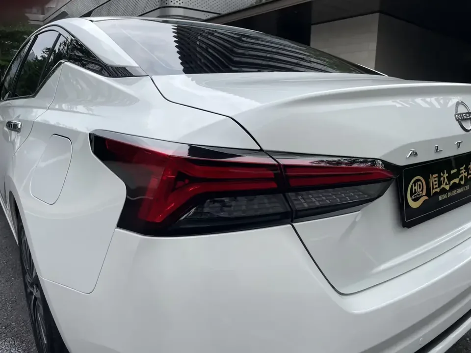 Nissan Altima Sound of nature 2024 2.0L XE True Edition 2024 — thumbnail 3
