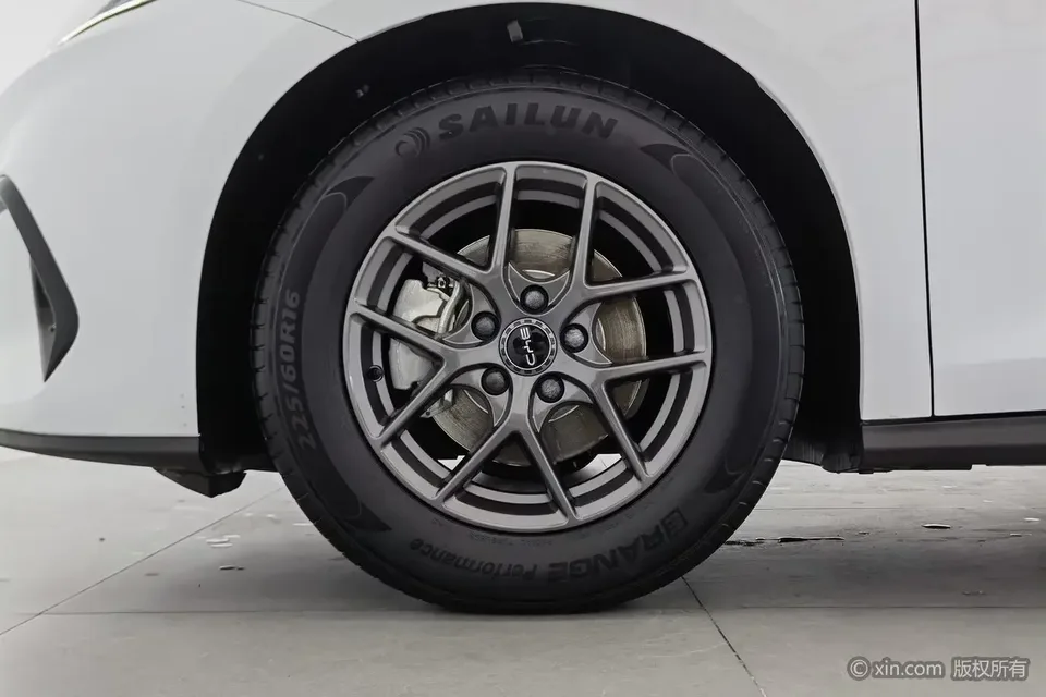 BYD Seal 06DM Seal 06DM 2024 DM-i 80KM Deluxe 2025 — thumbnail 3