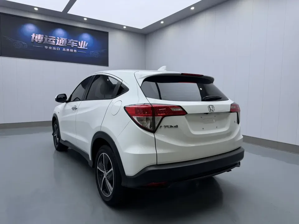 Honda VEZEL Binzhi 2022 1.5L CVT Elite Smart Edition 2022 — thumbnail 4