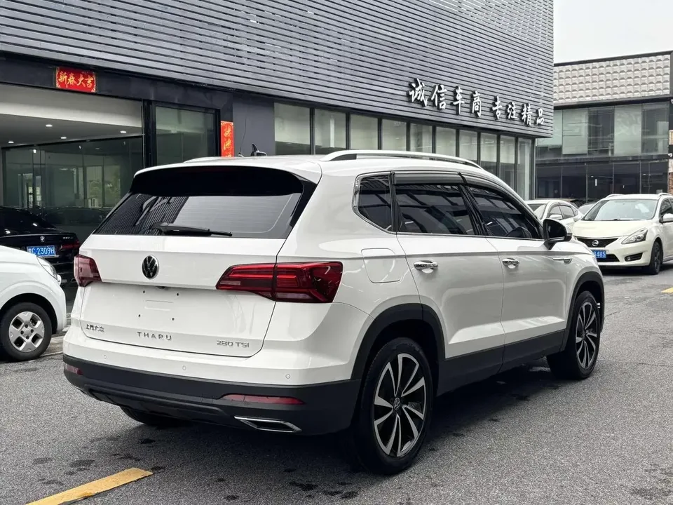 Volkswagen Tharu tuyue 2022 280TSI 2WD Deluxe Edition 2022 — thumbnail 2