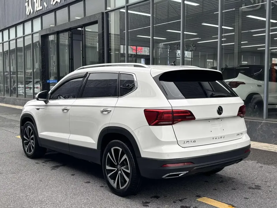 Volkswagen Tharu tuyue 2022 280TSI 2WD Deluxe Edition 2022 — thumbnail 4