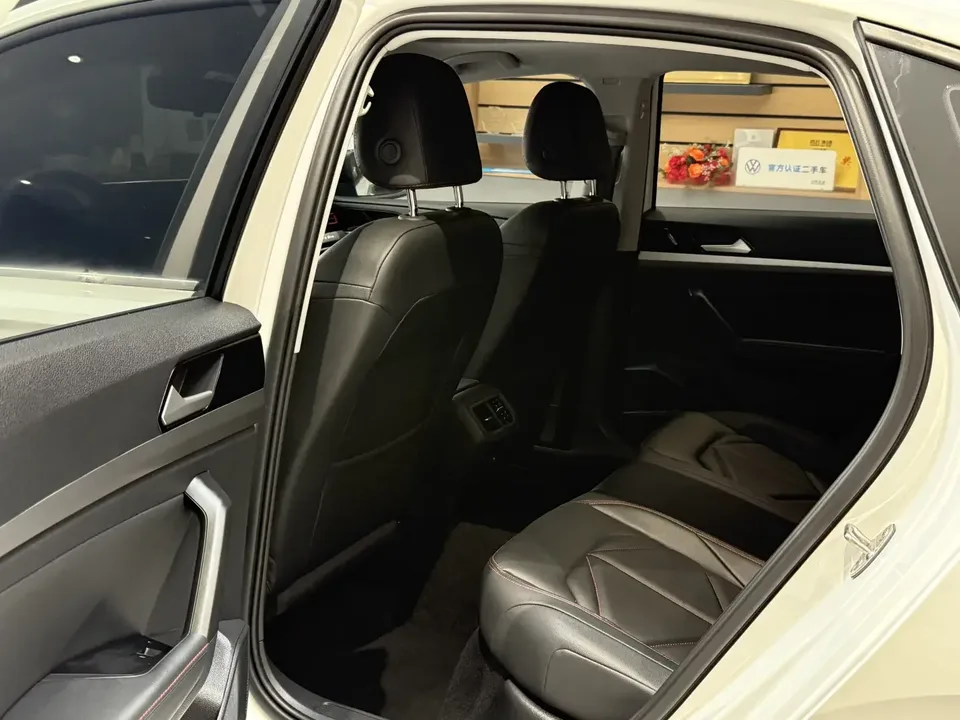 Volkswagen Lavida Lavida 2024 300TSI DSG Starry Sky Leading Edition 2024 — thumbnail 3