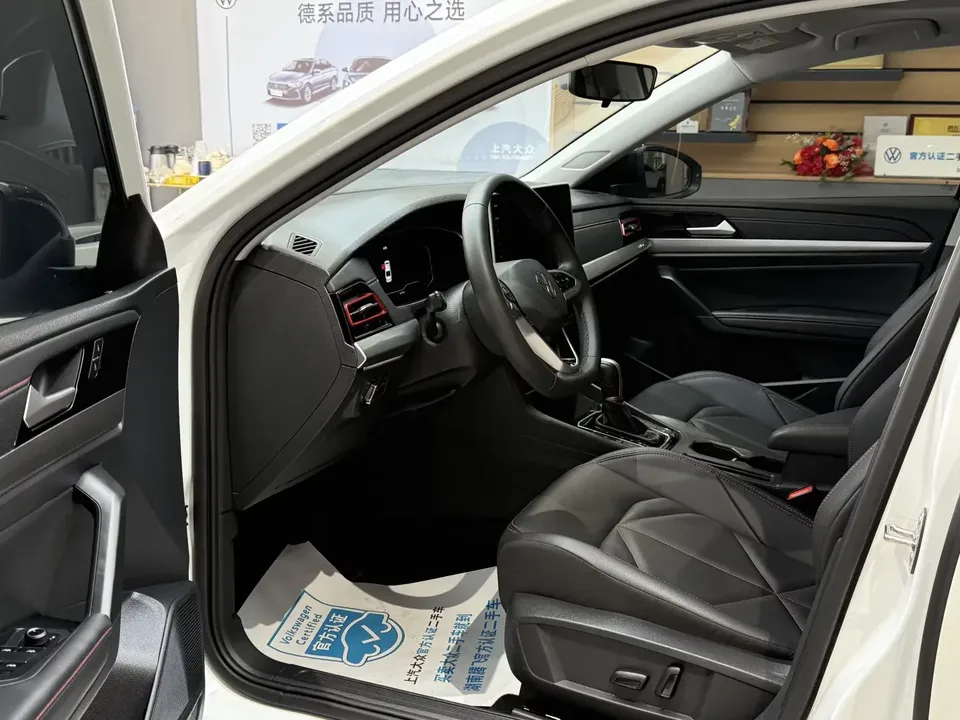 Volkswagen Lavida Lavida 2024 300TSI DSG Starry Sky Leading Edition 2024 — thumbnail 5
