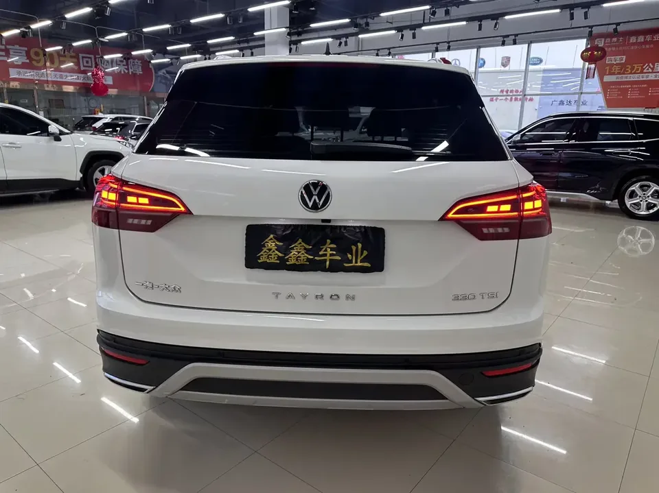 Volkswagen Tayron Tanyue 2022 280TSI 2WD Luxury Smart Edition 2022 — thumbnail 2