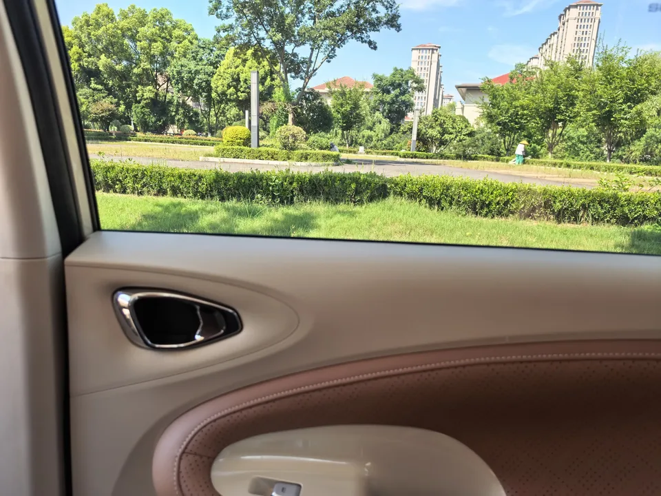 Wuling Bingo Wuling Bingo 2025 410KM Lingxi Premium Edition 2025 — thumbnail 3