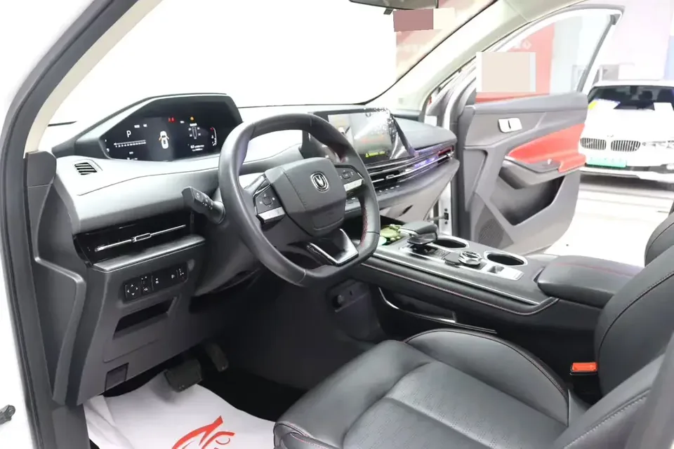 Changan CS55 Plus Changan CS55 PLUS 2021 Blue Whale Edition 1.5T DCT Premium 2022 — миниатюра 3