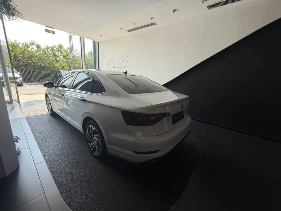 Volkswagen Sagitar Sagitar 2022 280TSI DSG Beyond Edition 2022 — thumbnail 4