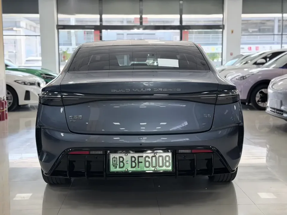 BYD Seal seal 2022 550KM Standard Range Rear-wheel Drive Elite 2023 — thumbnail 2