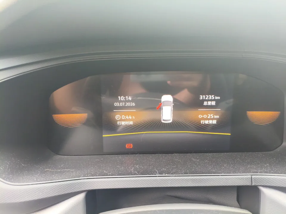 Volkswagen Tharu tuyue 2022 280TSI 2WD Fashion Edition 2023 — миниатюра 4