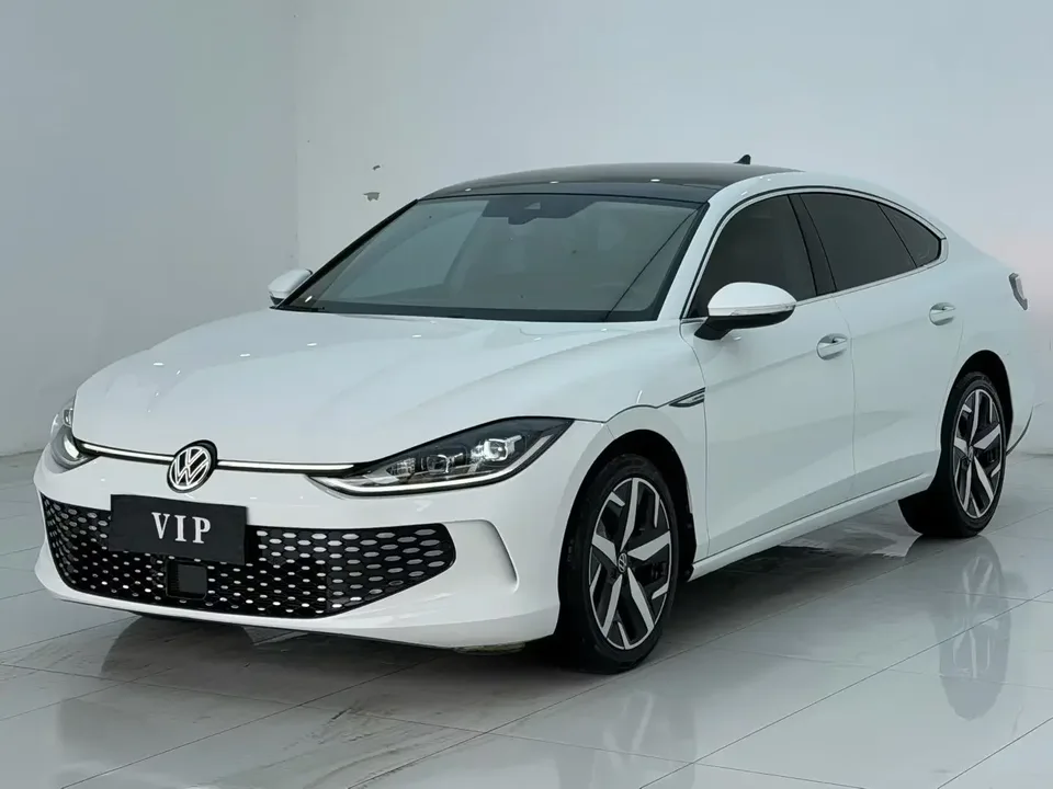 Volkswagen Lamando Lingdu 2024 Lingdu L 280TSI DSG Cool Edition 2024 — photo 1, buy with delivery to Moscow