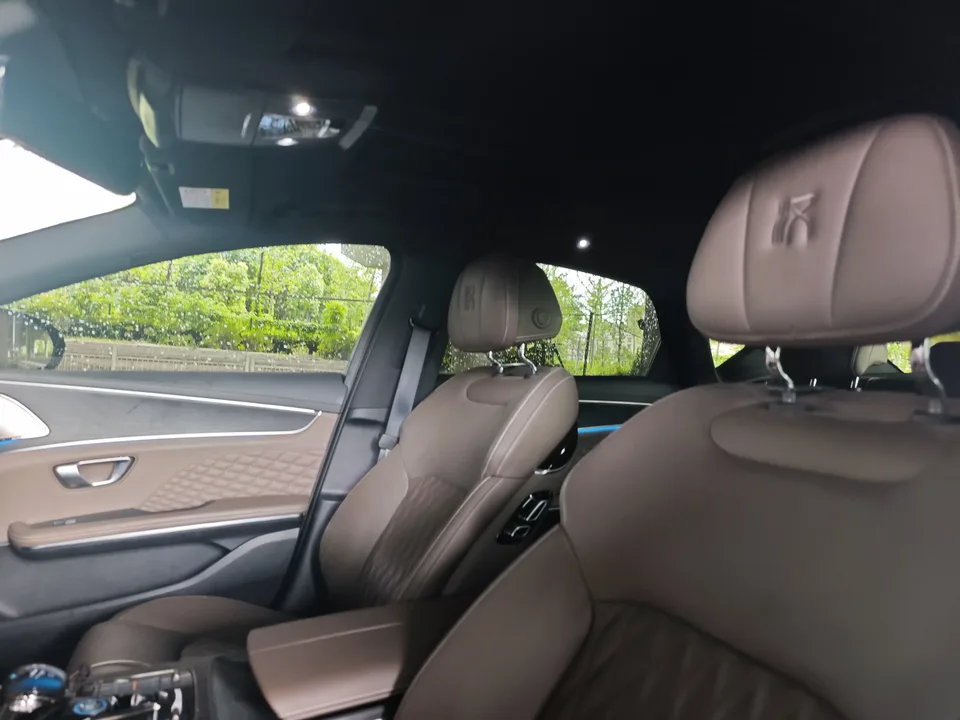 BYD Han DM Chinese DM 2022 DM-i 121KM Premium 2022 — thumbnail 3