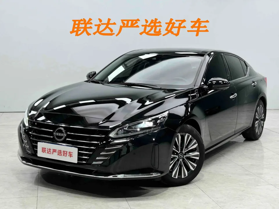 Nissan Altima Sound of nature 2022 2.0L XL-Upr Premium Edition 2023 — photo 1, buy with delivery to Moscow