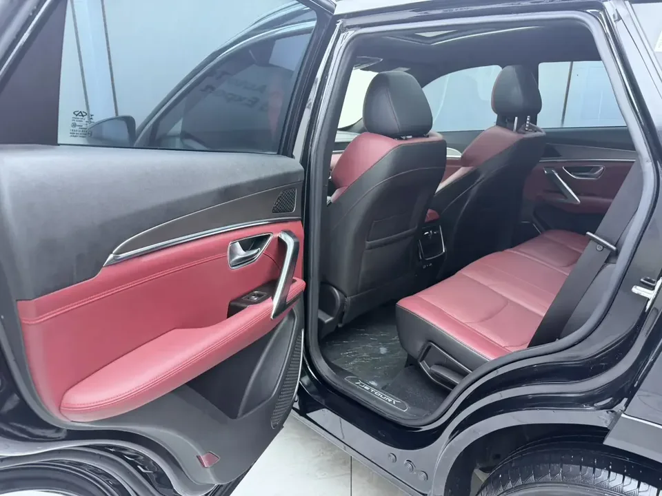 Jetour Jietu X70 PLUS Jietu X70 PLUS 2022 1.5T DCT Premium Edition 7 Seaters 2023 — thumbnail 5