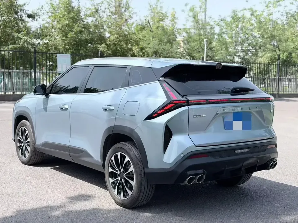 Geely Atlas Boyue 2026 1.5TD Beautiful 2025 — thumbnail 4