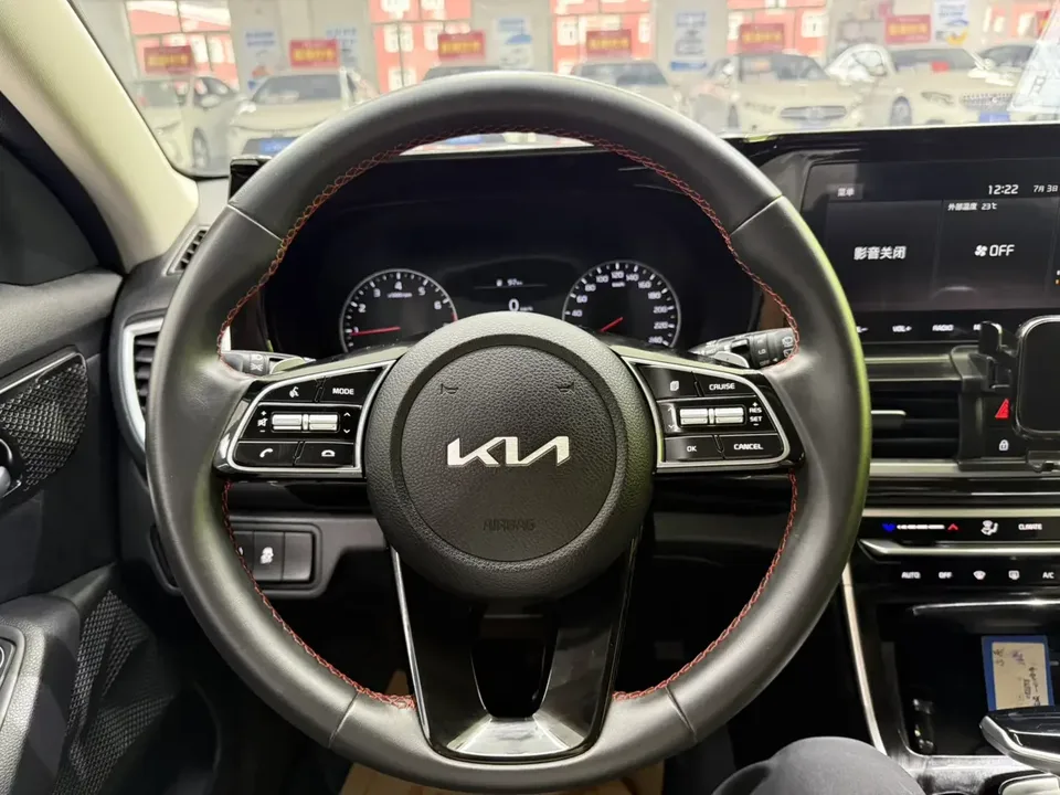 Kia Run proudly Run proudly 2021 1.5L CVT Trend Edition 2022 — миниатюра 5