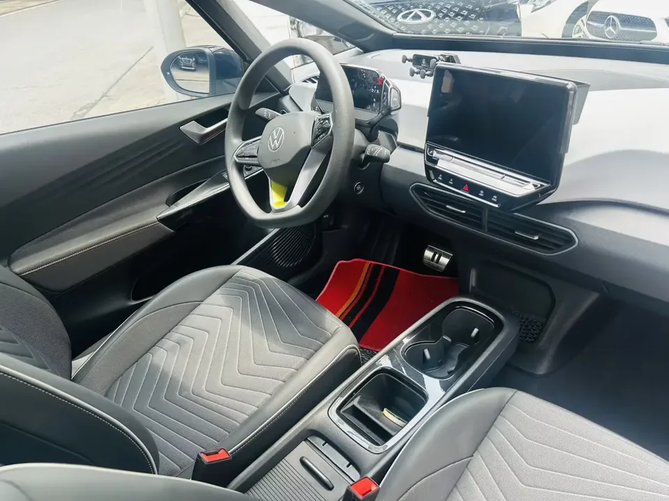 Volkswagen ID.3 Volkswagen ID.3 2023 Upgraded Pure Smart Edition 2023 — миниатюра 3