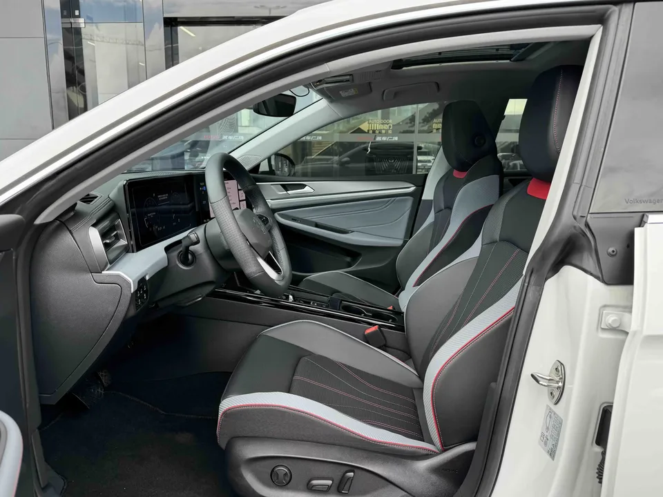 Volkswagen Lamando Lingdu 2025 Lingdu L 280TSI DSG Hot Edition 2025 — thumbnail 5