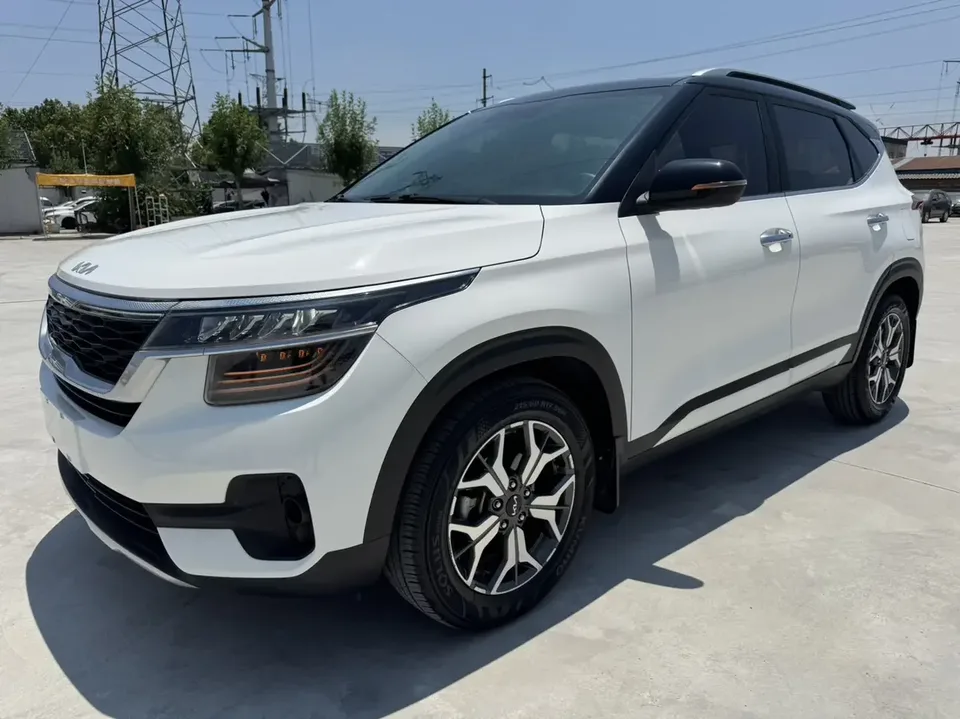 Kia Run proudly Run proudly 2021 1.5L CVT Trend Edition 2022 — photo 1, buy with delivery to Moscow