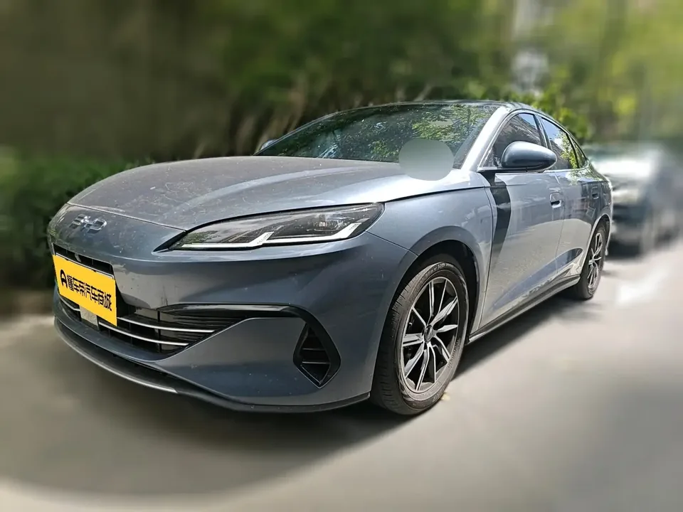 BYD Seal 06DM Seal 06DM 2024 DM-i 120KM Premium 2024 — photo 1, buy with delivery to Moscow