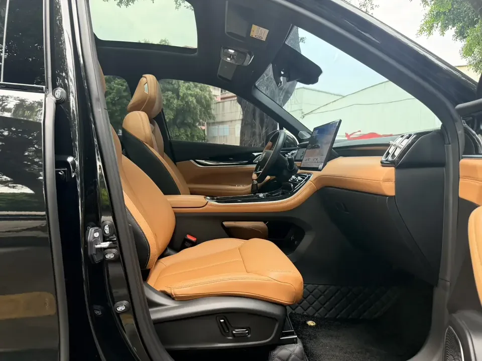 Geely Atlas L Boyue L 2025 Fourth generation 1.5TD DCT Sanhe 2025 — thumbnail 3