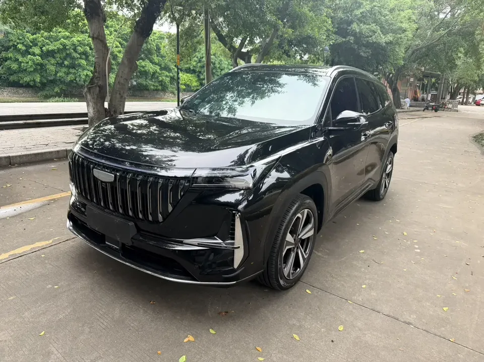Geely Atlas L Boyue L 2025 Fourth generation 1.5TD DCT Sanhe 2025 — photo 1, buy with delivery to Moscow