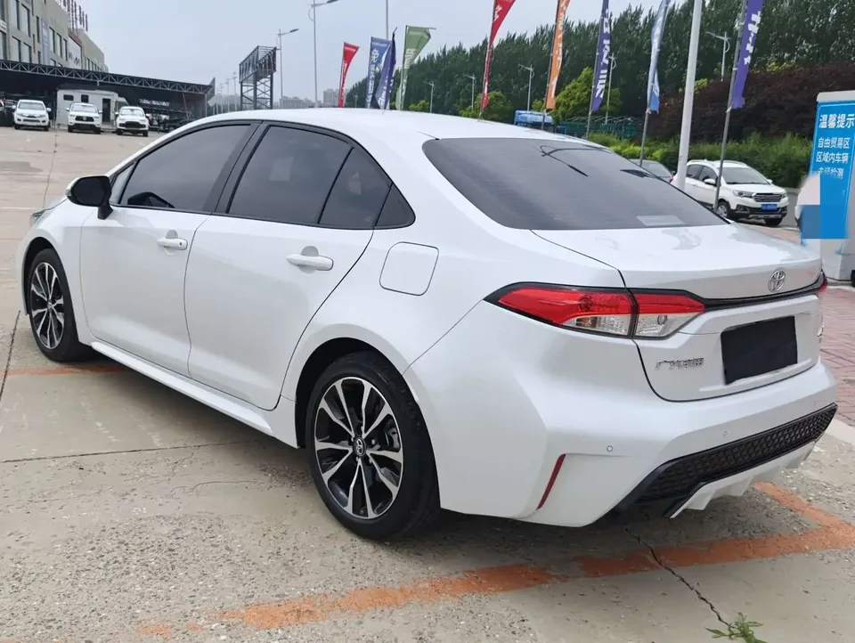 Toyota Levin Lei Ling 2022 185T CVT Sports Edition 2022 — thumbnail 4