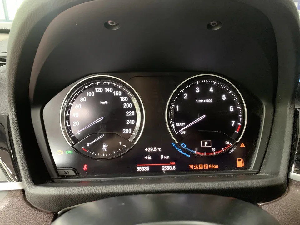 BMW X1 BMW X1 2022 sDrive20Li Premium 2023 — thumbnail 4