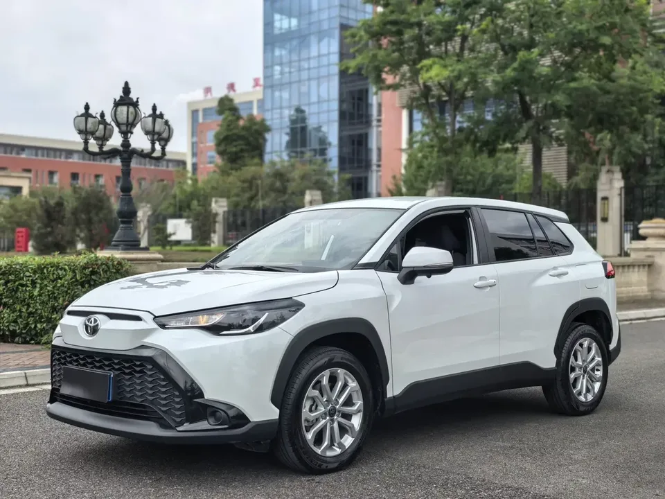 Toyota Frontlander Fenglanda 2024 2.0L CVT Elite Edition 2024 — photo 1, buy with delivery to Moscow