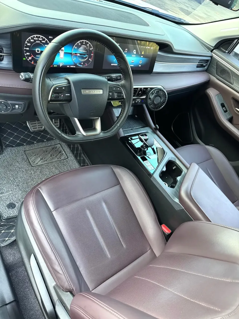 Jetour Jietu X90 PLUS Jietu X90 PLUS 2024 1.6TD DCT Family Fun Edition 2024 — миниатюра 3