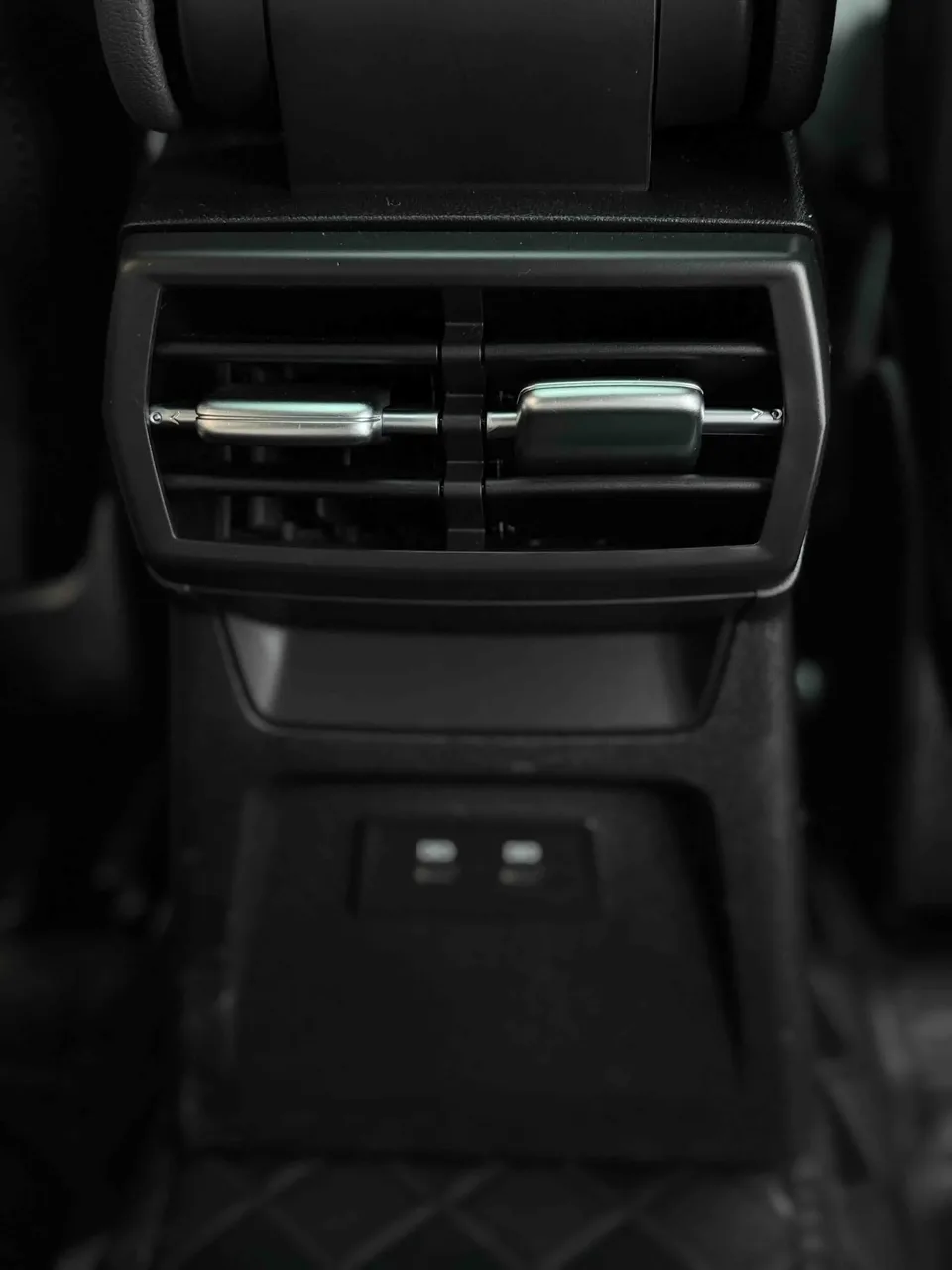Audi A3 Audi A3 2023 Sportback 35 TFSI Stylish and sporty 2023 — thumbnail 5