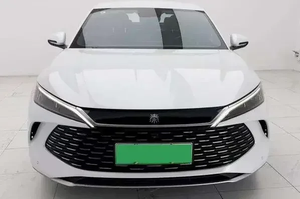 BYD Qin L DM Qin L DM 2024 DM-i 80KM Beyond 2024 — photo 1, buy with delivery to Moscow