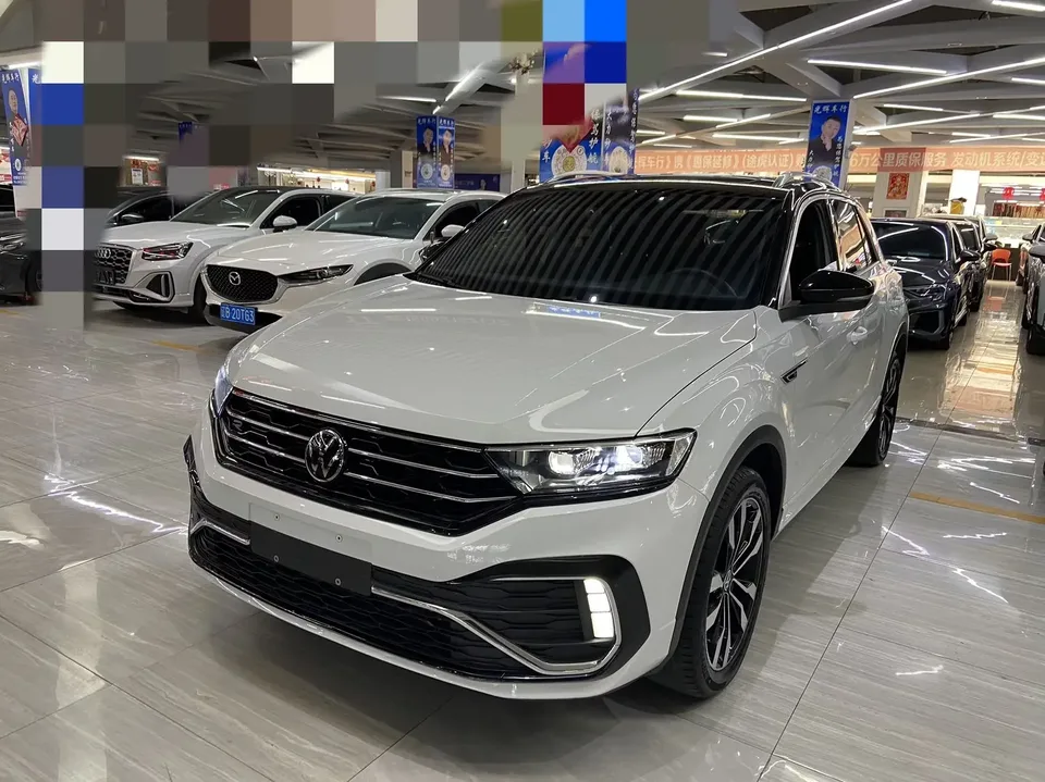 Volkswagen T-Roc TANG 2022 280TSI DSG 2WD R-Line Pro PLUS 2022 — photo 1, buy with delivery to Moscow